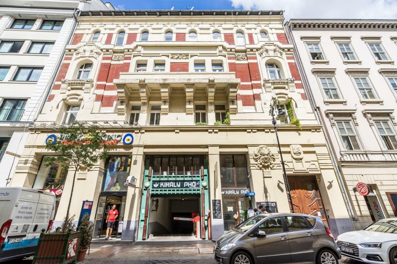 Luxury Apartment With Free Garage And Balcony In The Center — Photos 3